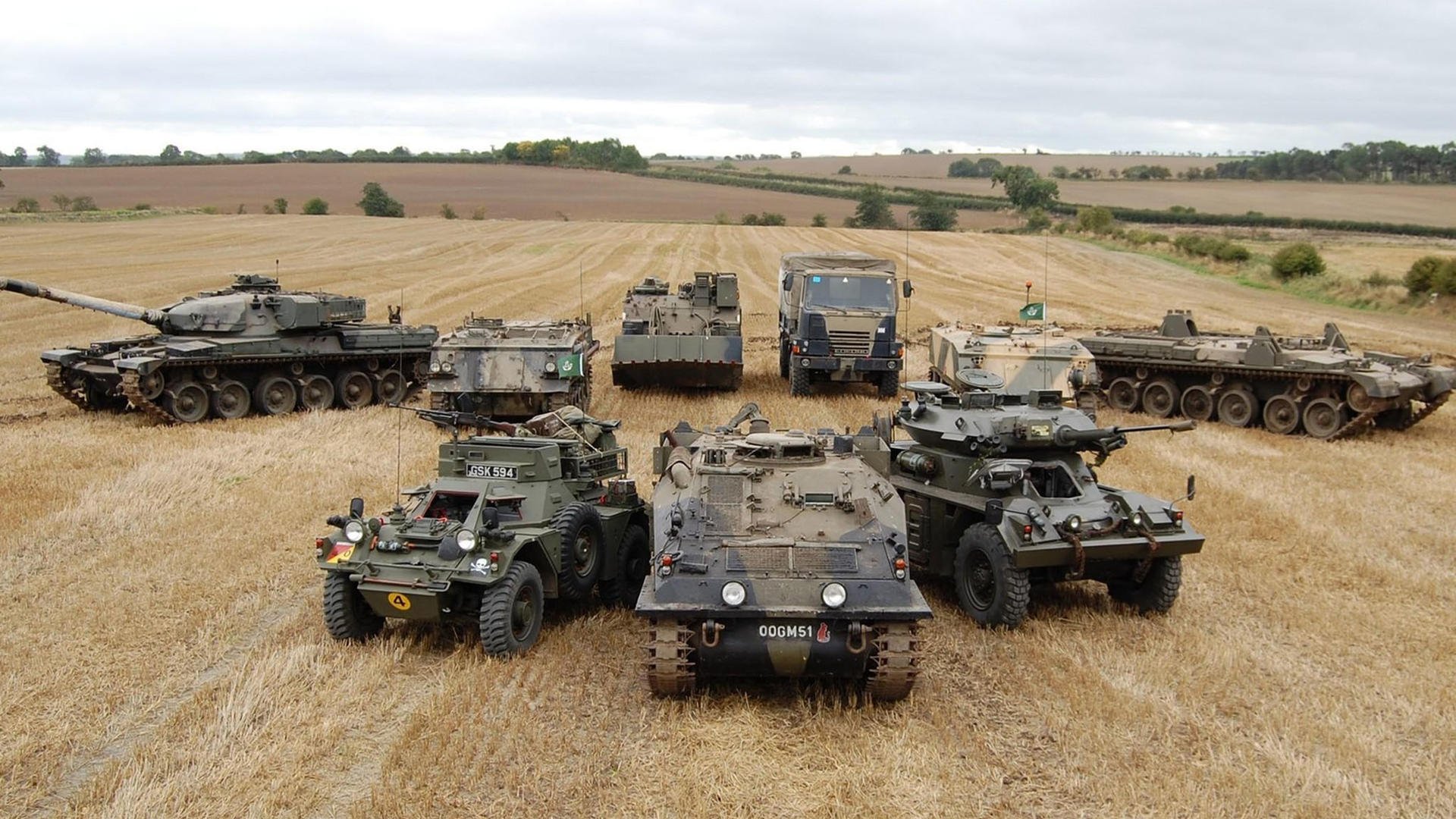 “爱的传递 龙之关怀”篮球慈善活动在马尼拉举行