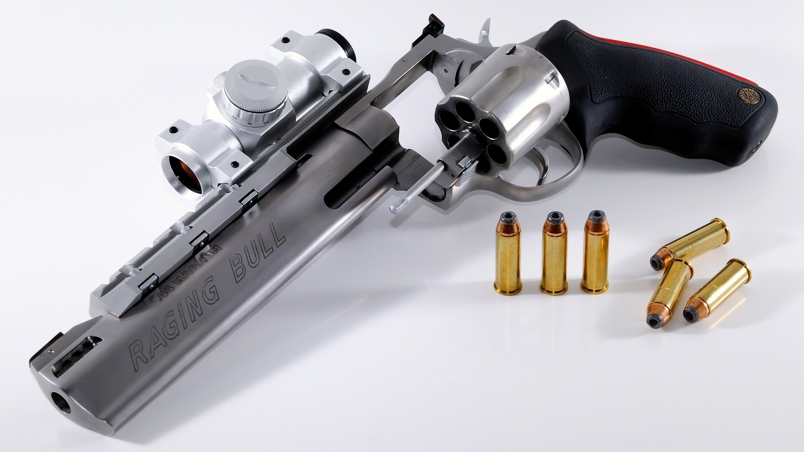 爱游戏娱乐-赛后评论：主教练称“团队努力是胜利的最大保障”，团队 努力