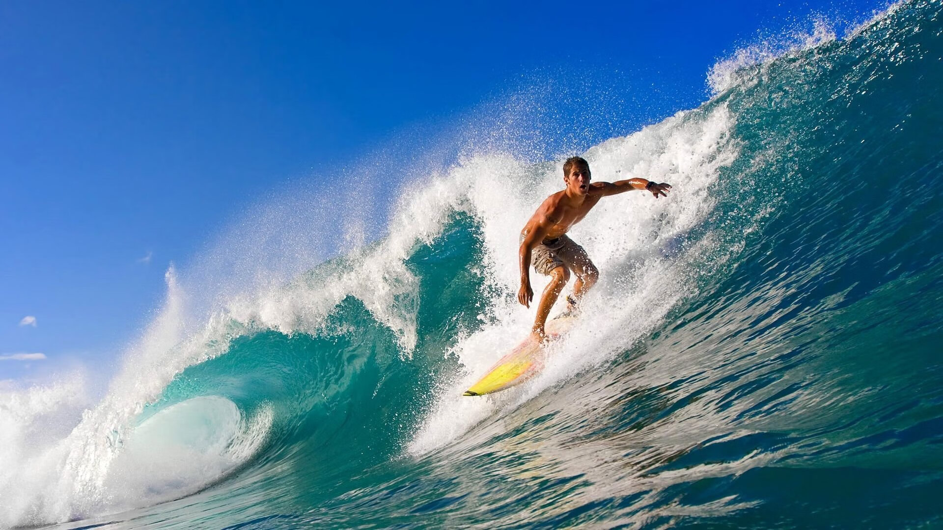 NBA今日战报勇士三连胜强势登顶西部,nba勇士今天比赛直播视频